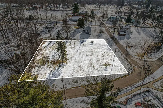 $75,000 | 610 Montgomery Street, Marshall, MI 49068