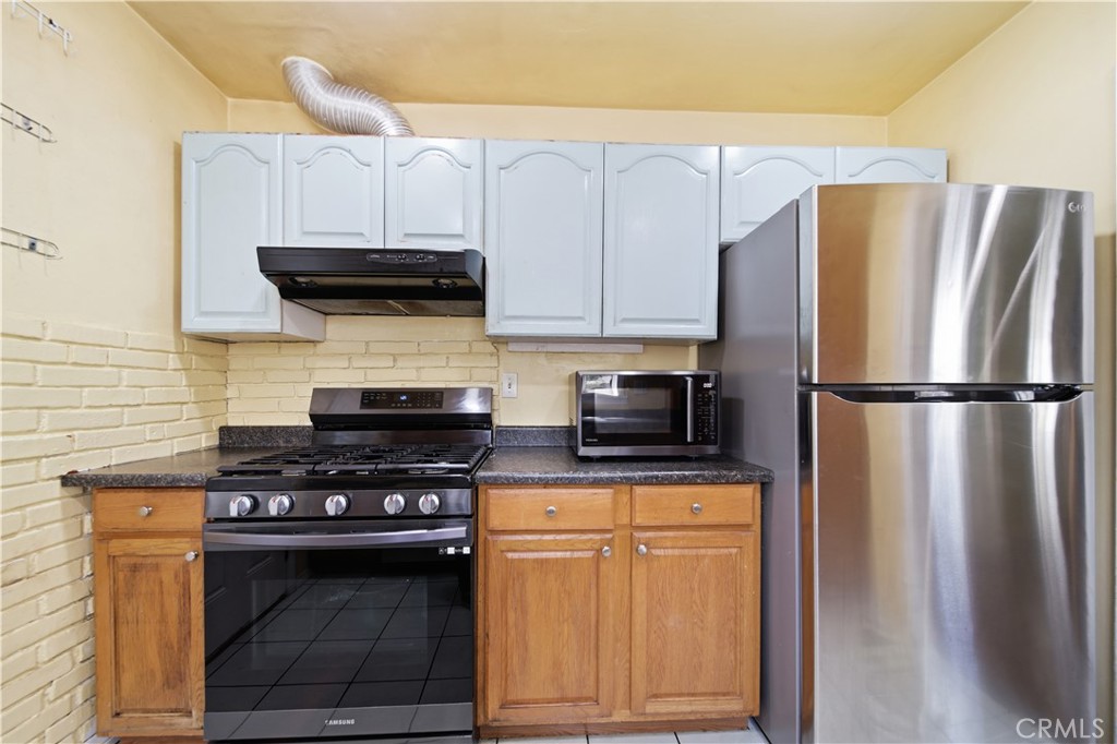 4901 Virginia Long Beach, CA 90805 - Photo 14 of 44 Gallery Image 14