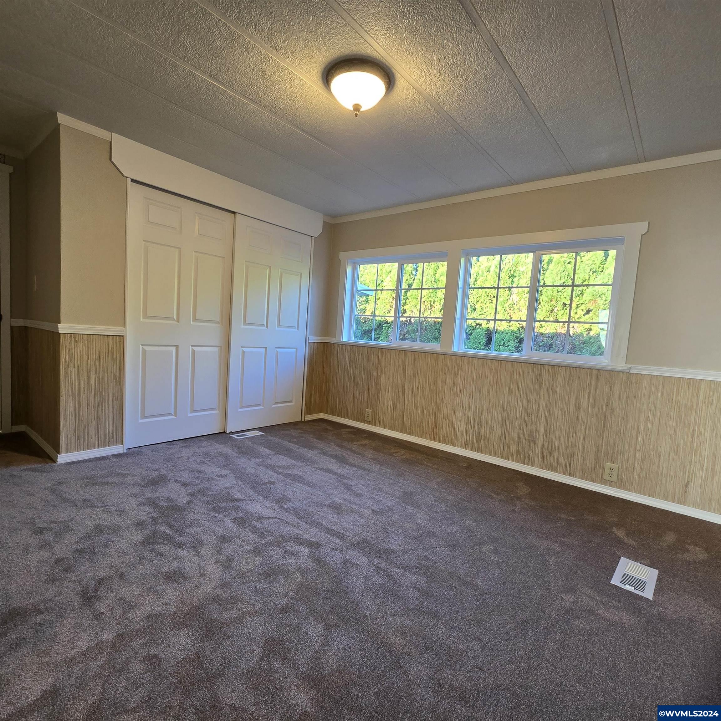 5422 Portland Road Northeast, Unit 83 Salem, OR 97305 - Photo 16 of 23 Gallery Image 16