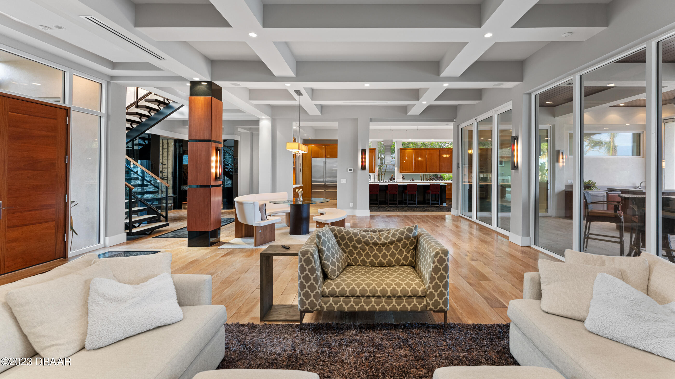 437 North Beach Street Ormond Beach, FL 32174 - Photo 19 of 162 19