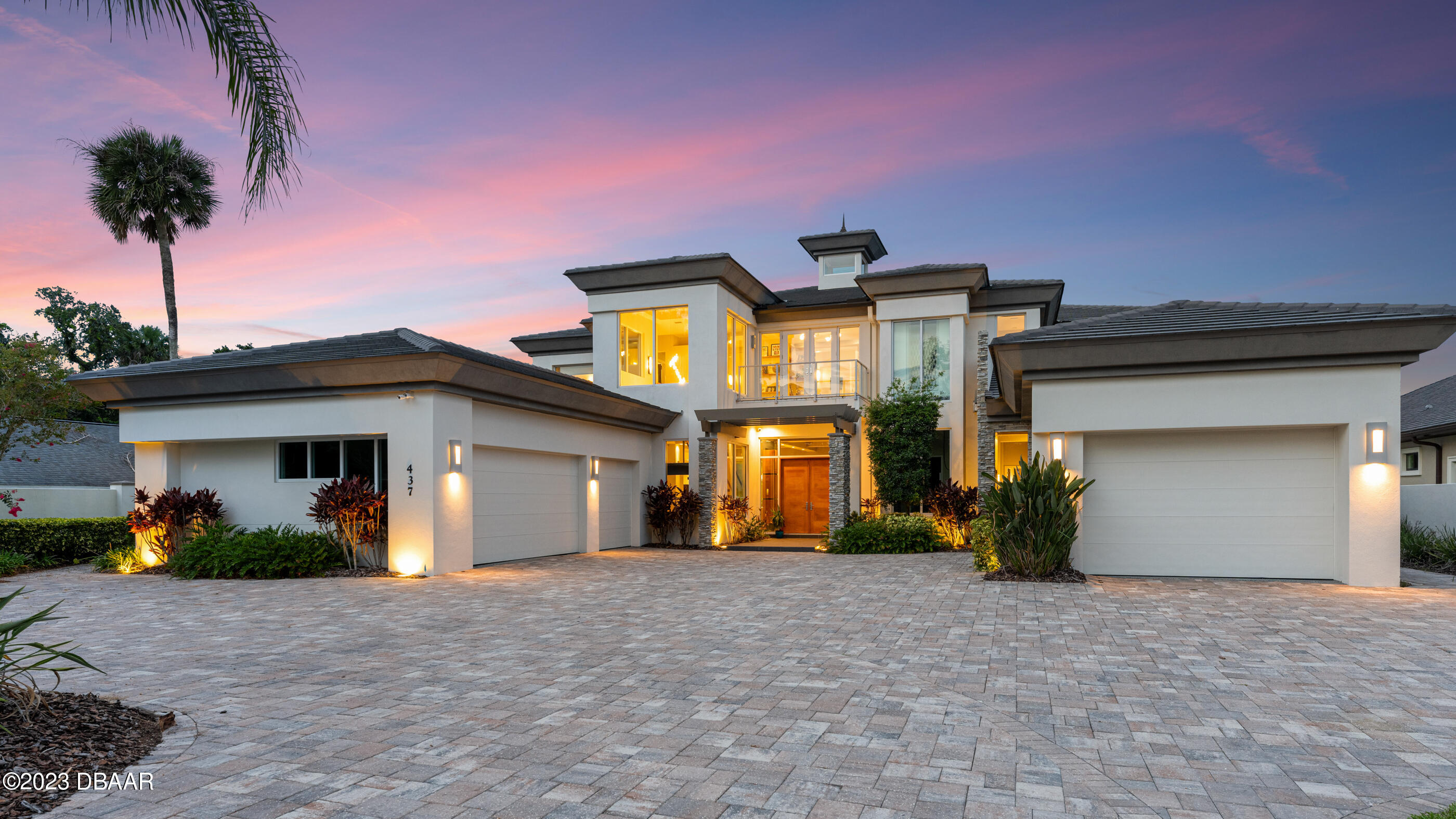 437 North Beach Street Ormond Beach, FL 32174 - Photo 2 of 162 437 N Beach St (3 of 136)