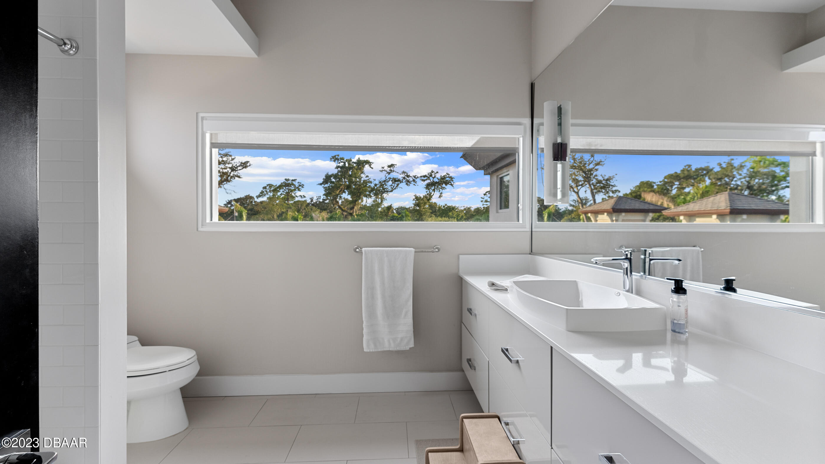 437 North Beach Street Ormond Beach, FL 32174 - Photo 66 of 162 64