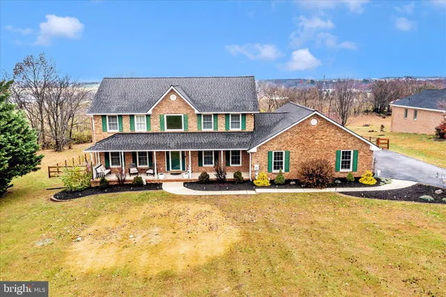$569,900 | 11510 Orange Blossom Court, Smithsburg, MD 21783