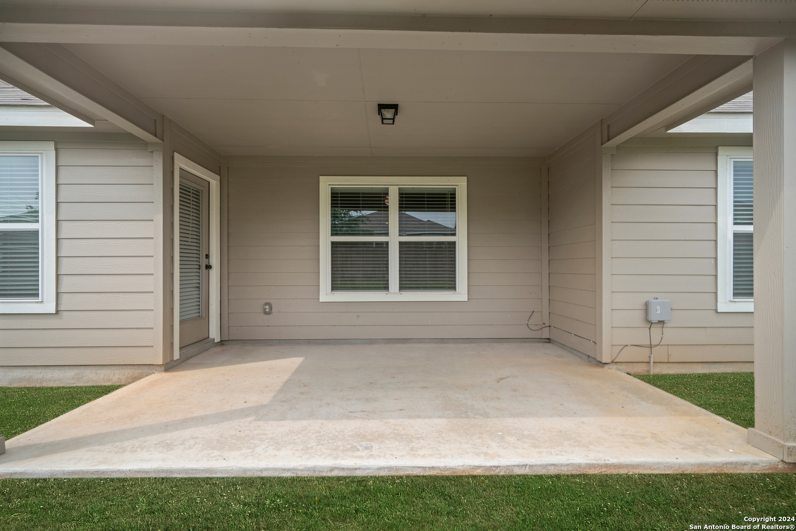 10519 Rosalina Loop Converse, TX 78109 - Photo 27 of 34