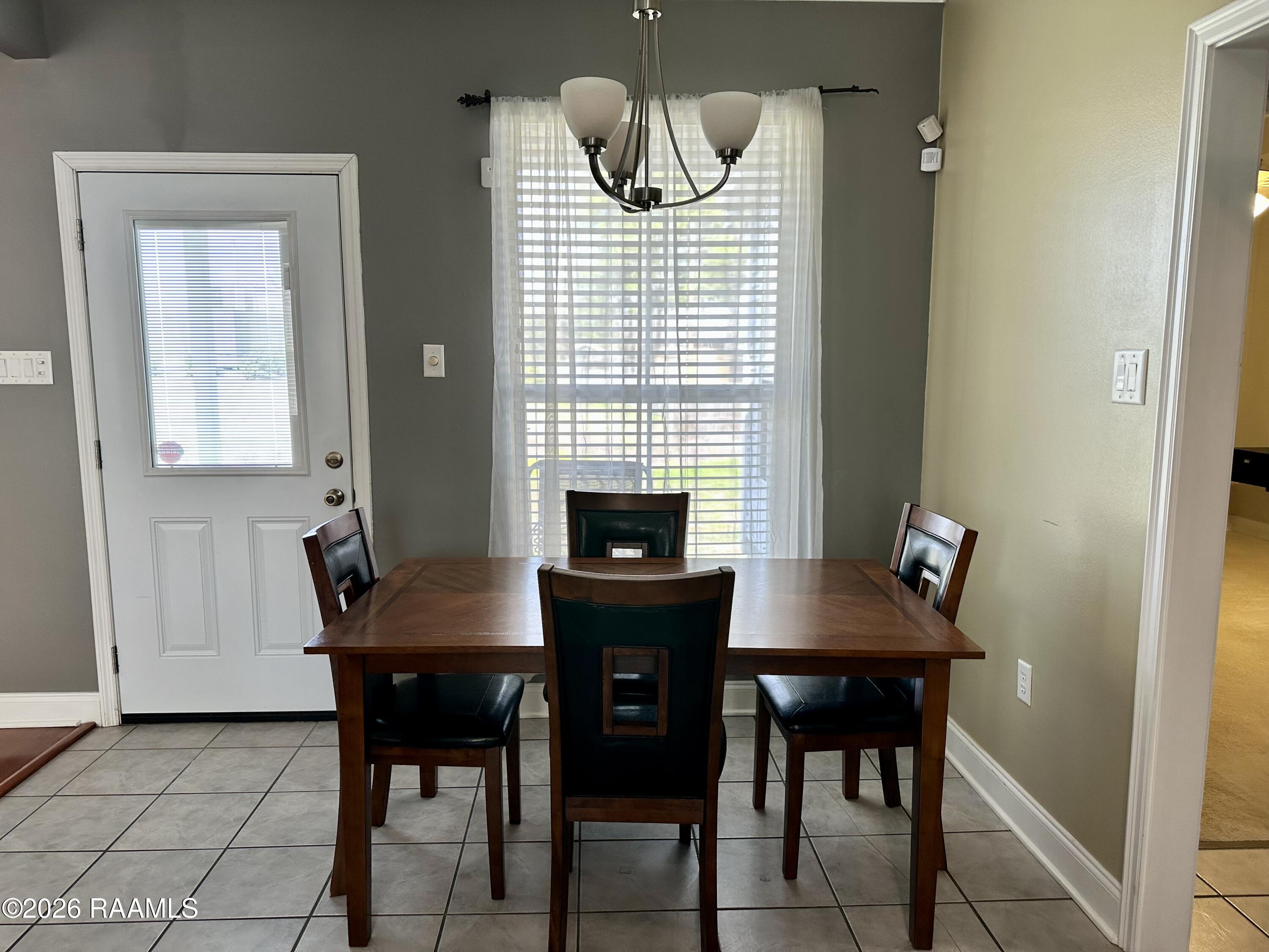 9721 Buttercup Drive Baton Rouge, LA 70809 - Photo 6 of 14 IMG_4469