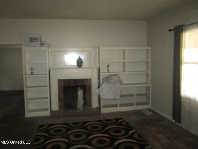 $225,000 | 136 North Guyton Boulevard, Blue Mountain, MS 38610