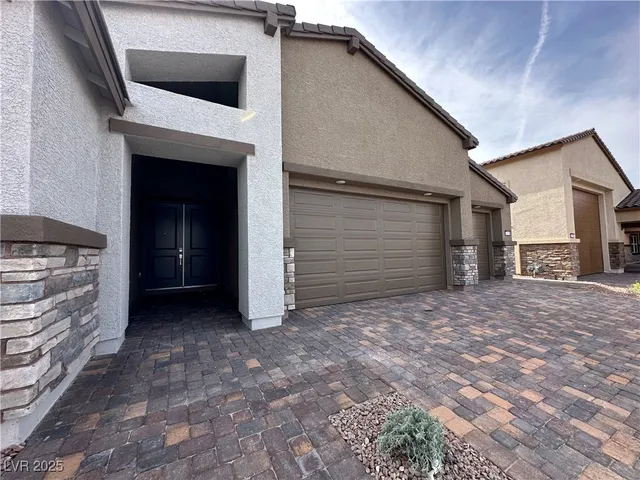 $3,250 | 3495 Lamberto Clf Way, Henderson, NV 89044