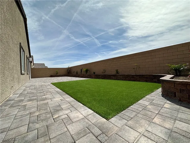 $3,250 | 3495 Lamberto Clf Way, Henderson, NV 89044