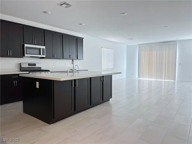 $3,250 | 3495 Lamberto Clf Way, Henderson, NV 89044