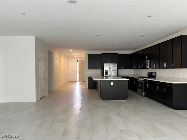 $3,250 | 3495 Lamberto Clf Way, Henderson, NV 89044