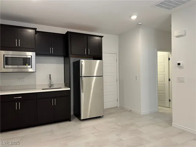 $3,250 | 3495 Lamberto Clf Way, Henderson, NV 89044