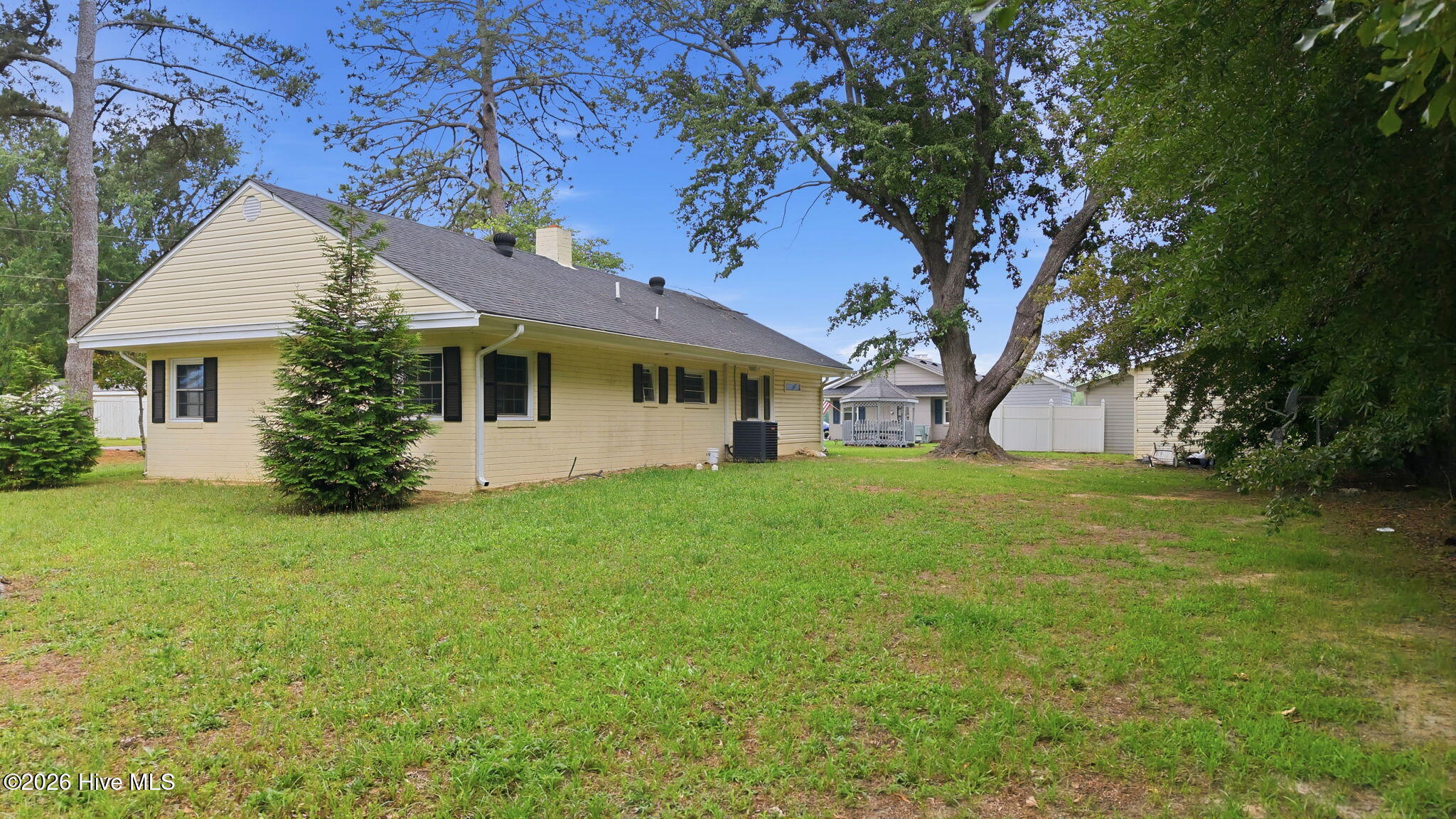 6640 Williams Street Bailey, NC 27807 - Photo 27 of 38