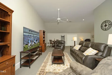 $1,850,000 | 217 Oval Park Place, Chapel Hill, NC 27517