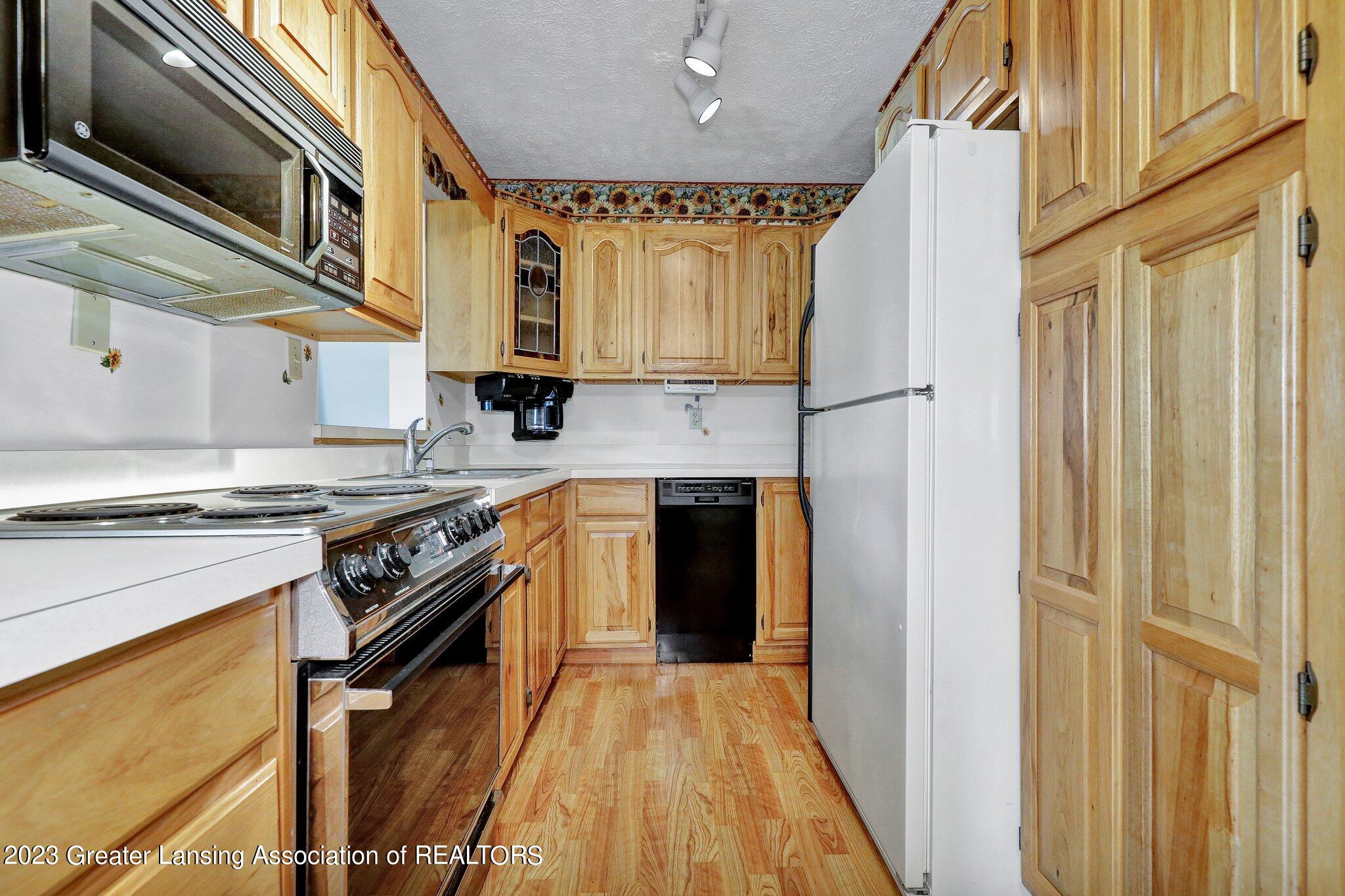 5765 North Canal Road Dimondale, MI 48821 - Photo 32 of 48 17-web-or-mls-Open Ended Media-17