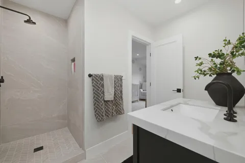 $2,888,000 | 1129 Clovelly Lane, Burlingame, CA 94010