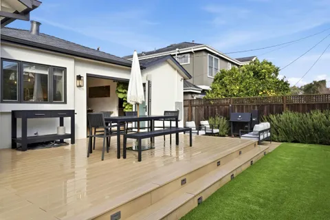 $2,888,000 | 1129 Clovelly Lane, Burlingame, CA 94010