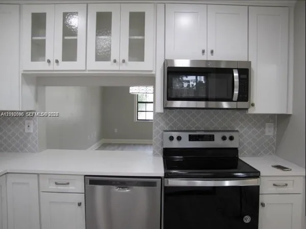 $2,650 | 9894 Hammocks Boulevard, Unit 10155, Miami, FL 33196