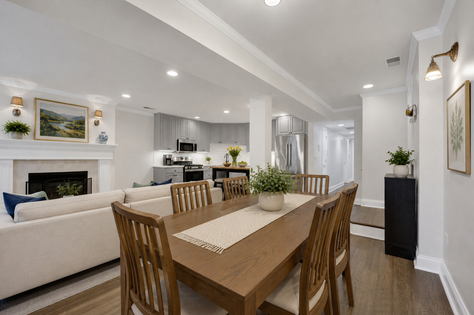 728 West Addison Street, Unit G Chicago, IL 60613 - Photo 6 of 12