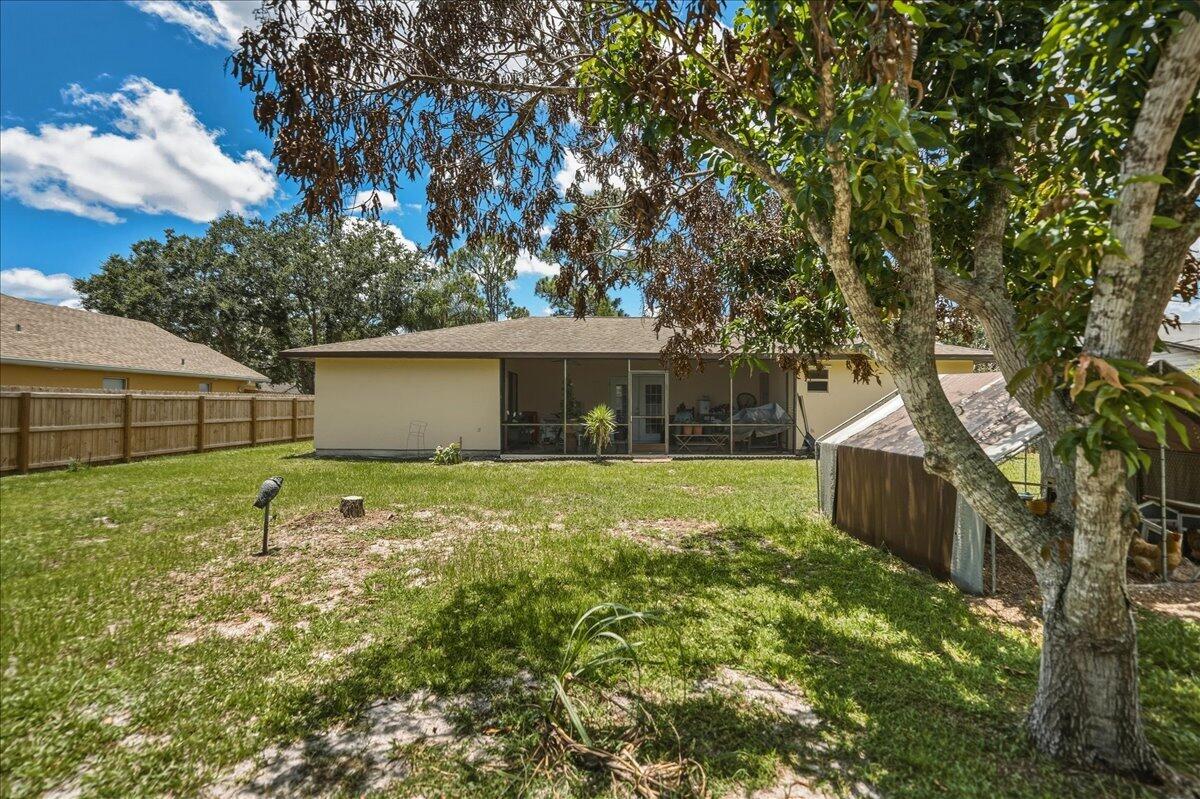 963 Southwest Bay State Road Port St. Lucie, FL 34953 - Photo 38 of 46 46-DSC6109