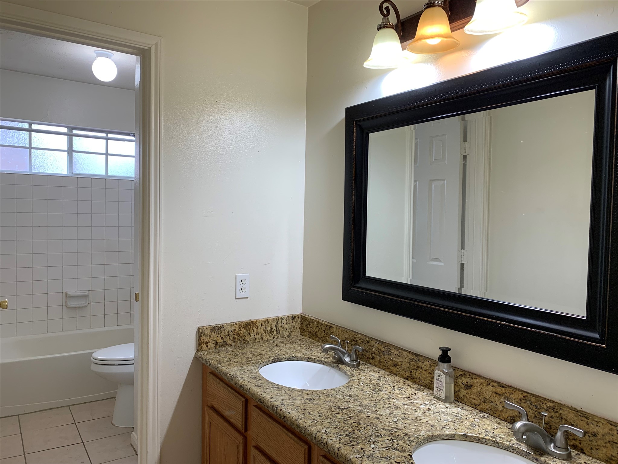 20703 Riviere Lane Spring, TX 77388 - Photo 32 of 50