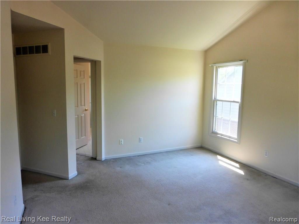 3579 Joshua Drive Rochester Hills, MI 48307 - Photo 21 of 38