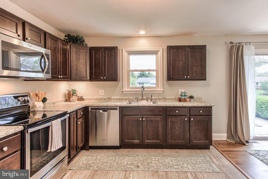 526 Limestone Road Carlisle, PA 17015 - Photo 13 of 25 Gallery Image 13