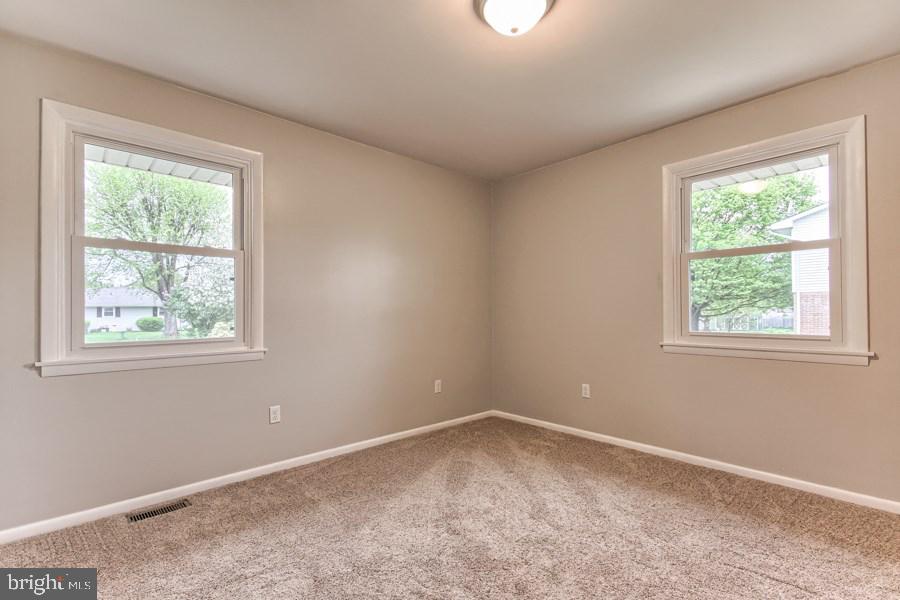 526 Limestone Road Carlisle, PA 17015 - Photo 21 of 25 Gallery Image 21
