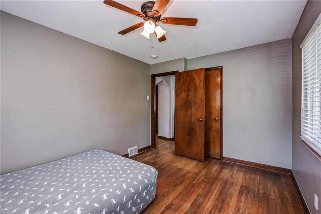 214 Shadyhill Road Pittsburgh, PA 15205 - Photo 13 of 20 2nd Bedroom