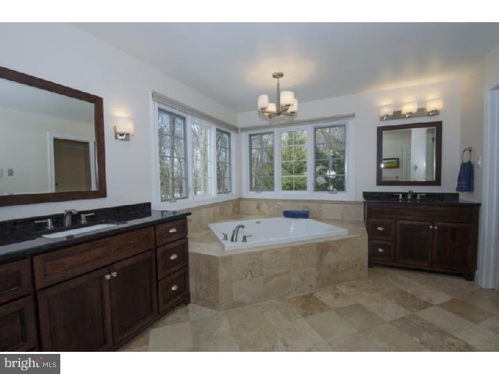 822 Dresher Way Wayne, PA 19087 - Photo 10 of 24 Gallery Image 10