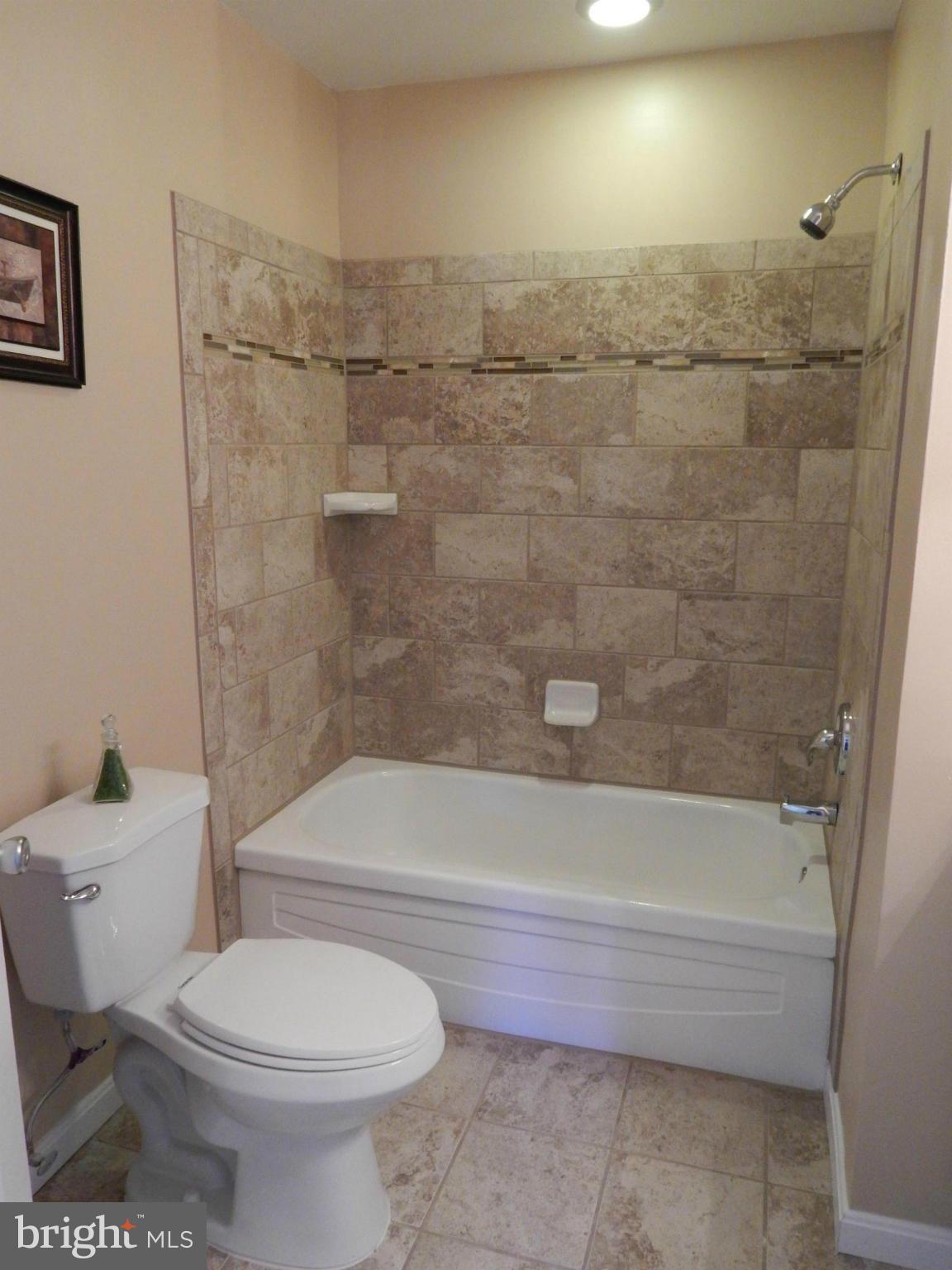 222 Brent Road Waldorf, MD 20602 - Photo 20 of 30 Bath