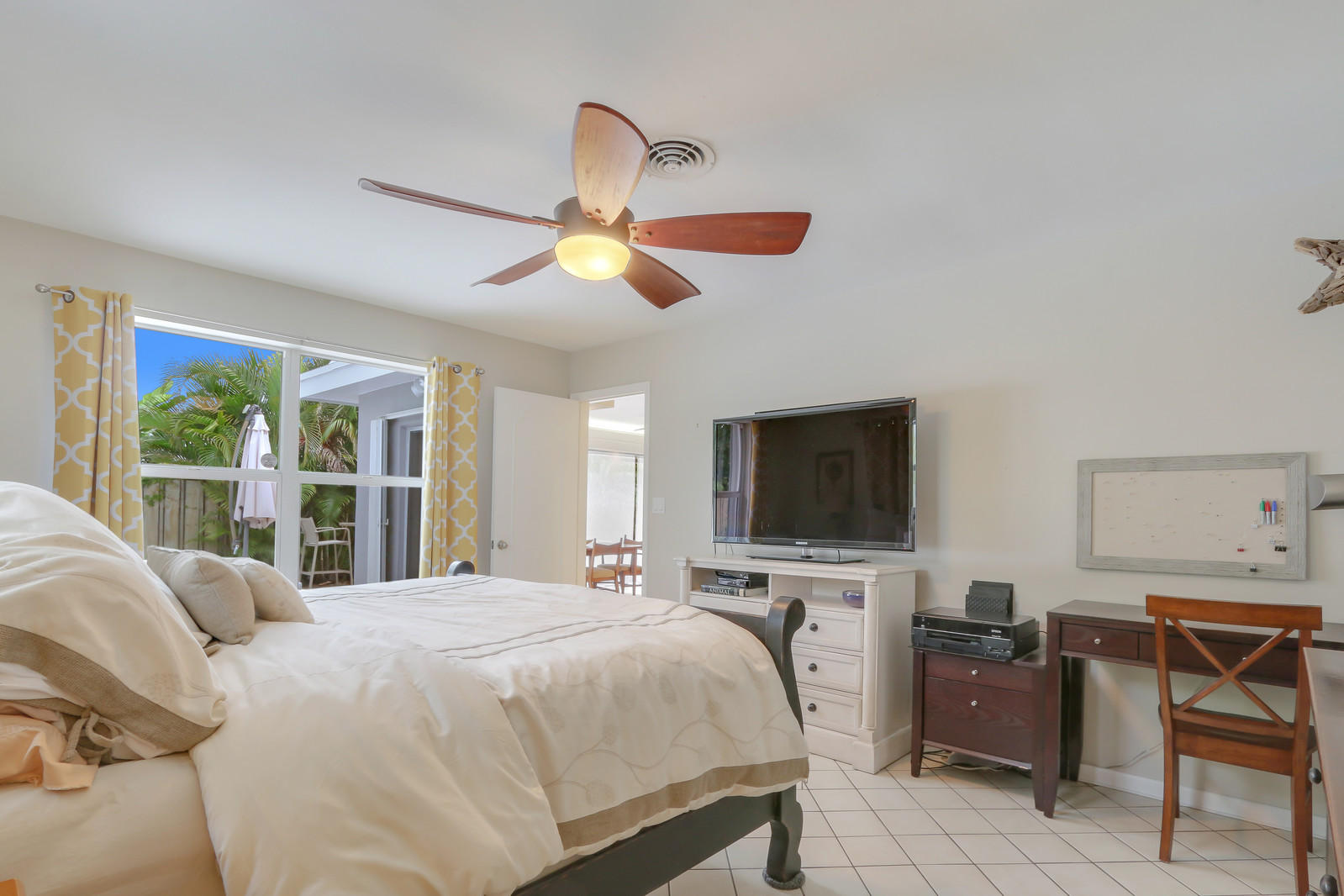 5811 Northeast 21st Road Fort Lauderdale, FL 33308 - Photo 12 of 22 12_Image4_mls