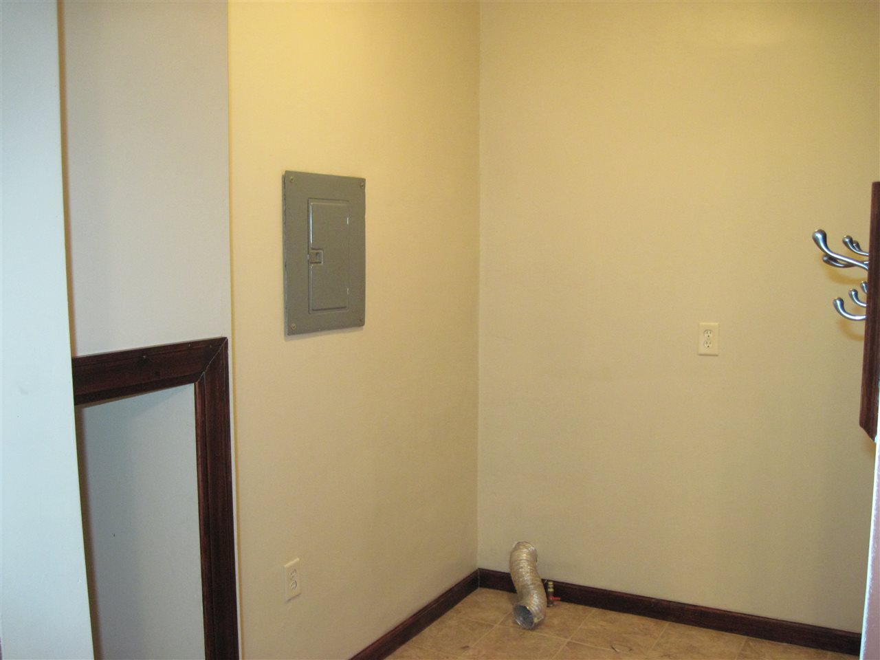 305 East 3rd Street Delavan, IL 61734 - Photo 29 of 30 Gallery Image 29