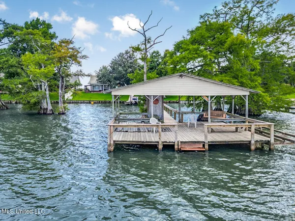 $420,000 | 628 Highway 569, Ferriday, LA 71334