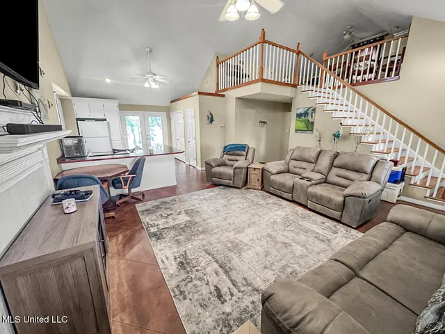 $420,000 | 628 Highway 569, Ferriday, LA 71334