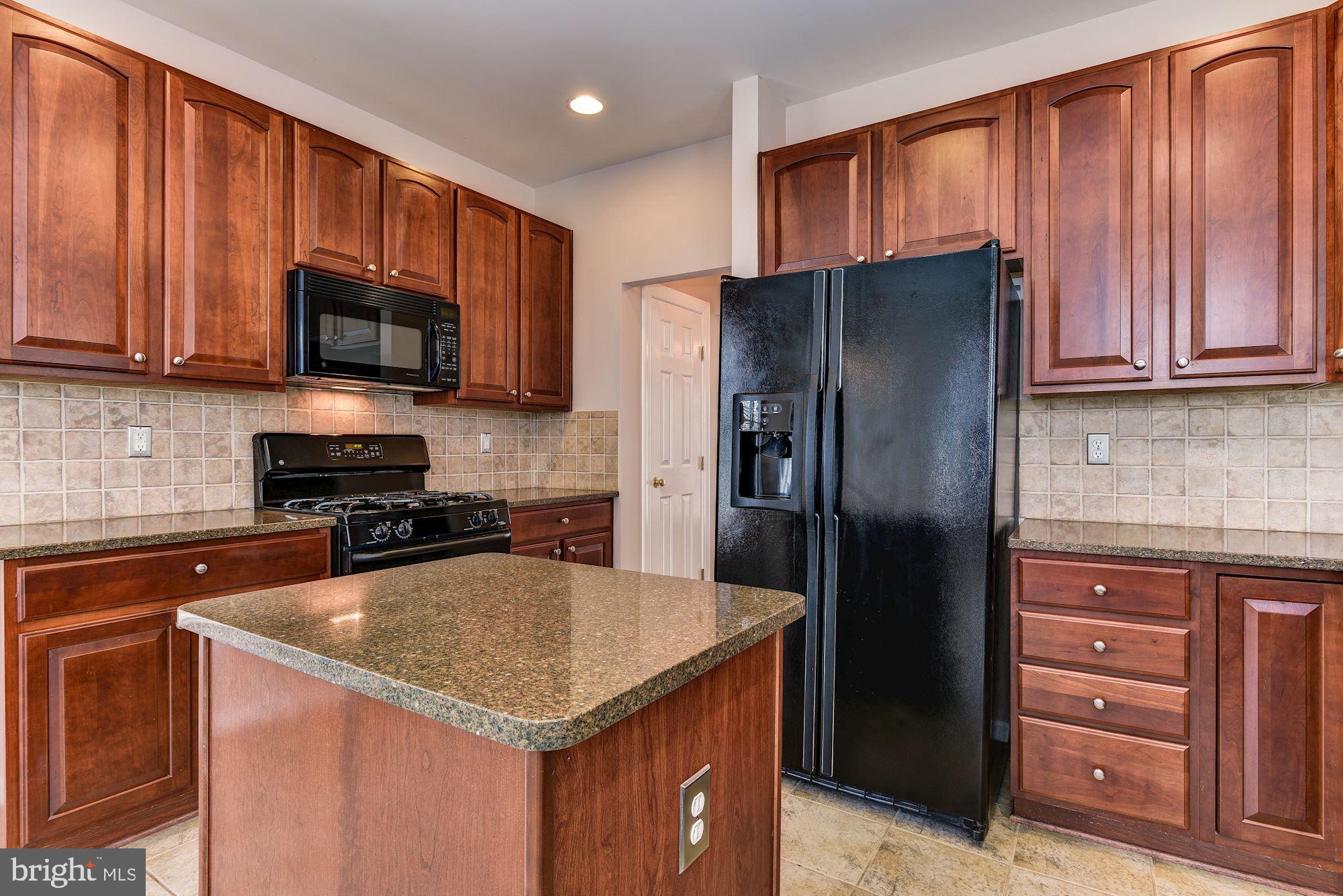 12005 Chestnut Glen Road Clarksburg, MD 20871 - Photo 19 of 56 Gallery Image 19