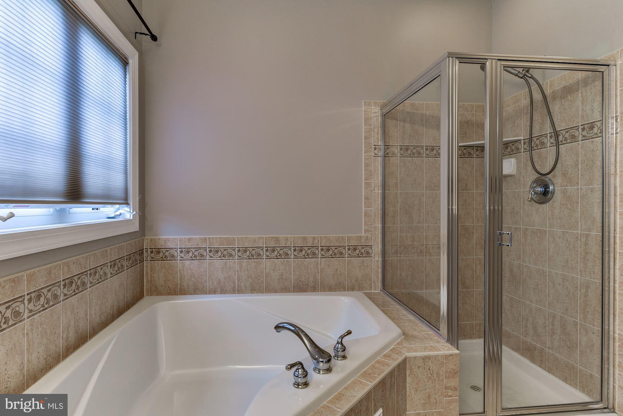 12005 Chestnut Glen Road Clarksburg, MD 20871 - Photo 33 of 56 Gallery Image 33