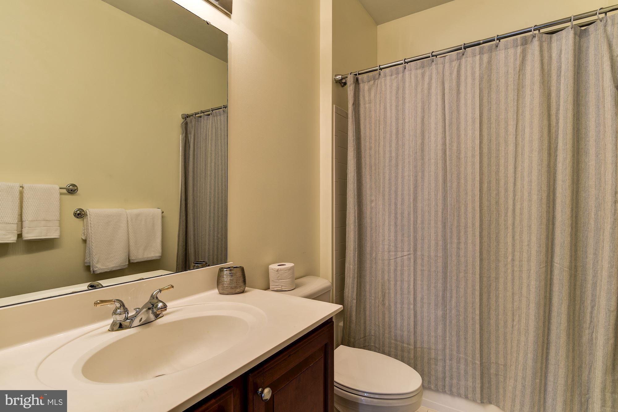 12005 Chestnut Glen Road Clarksburg, MD 20871 - Photo 40 of 56 Gallery Image 40