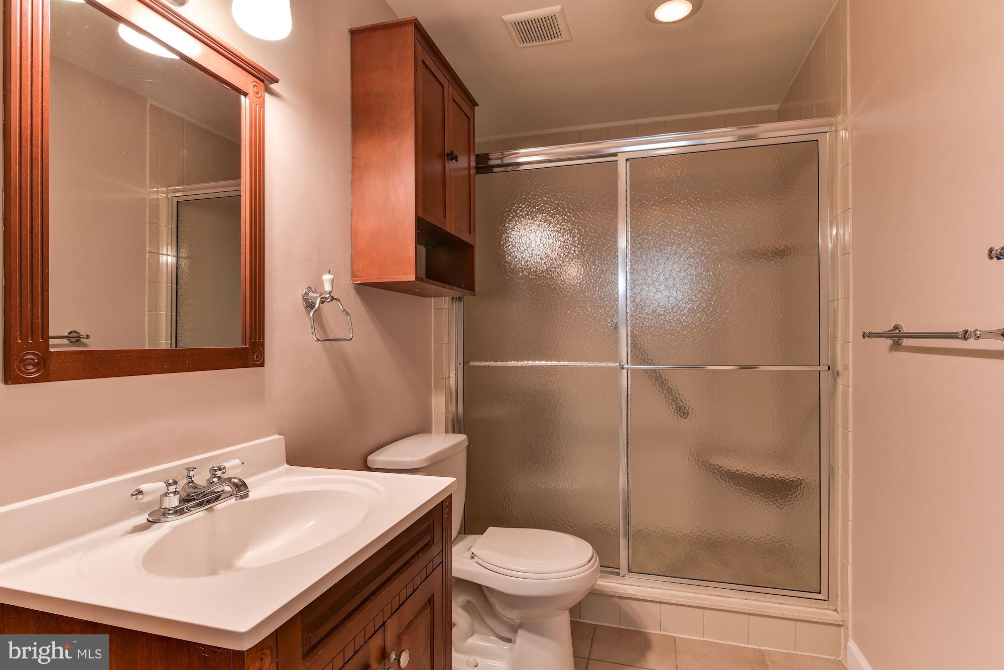 12005 Chestnut Glen Road Clarksburg, MD 20871 - Photo 48 of 56 Gallery Image 48