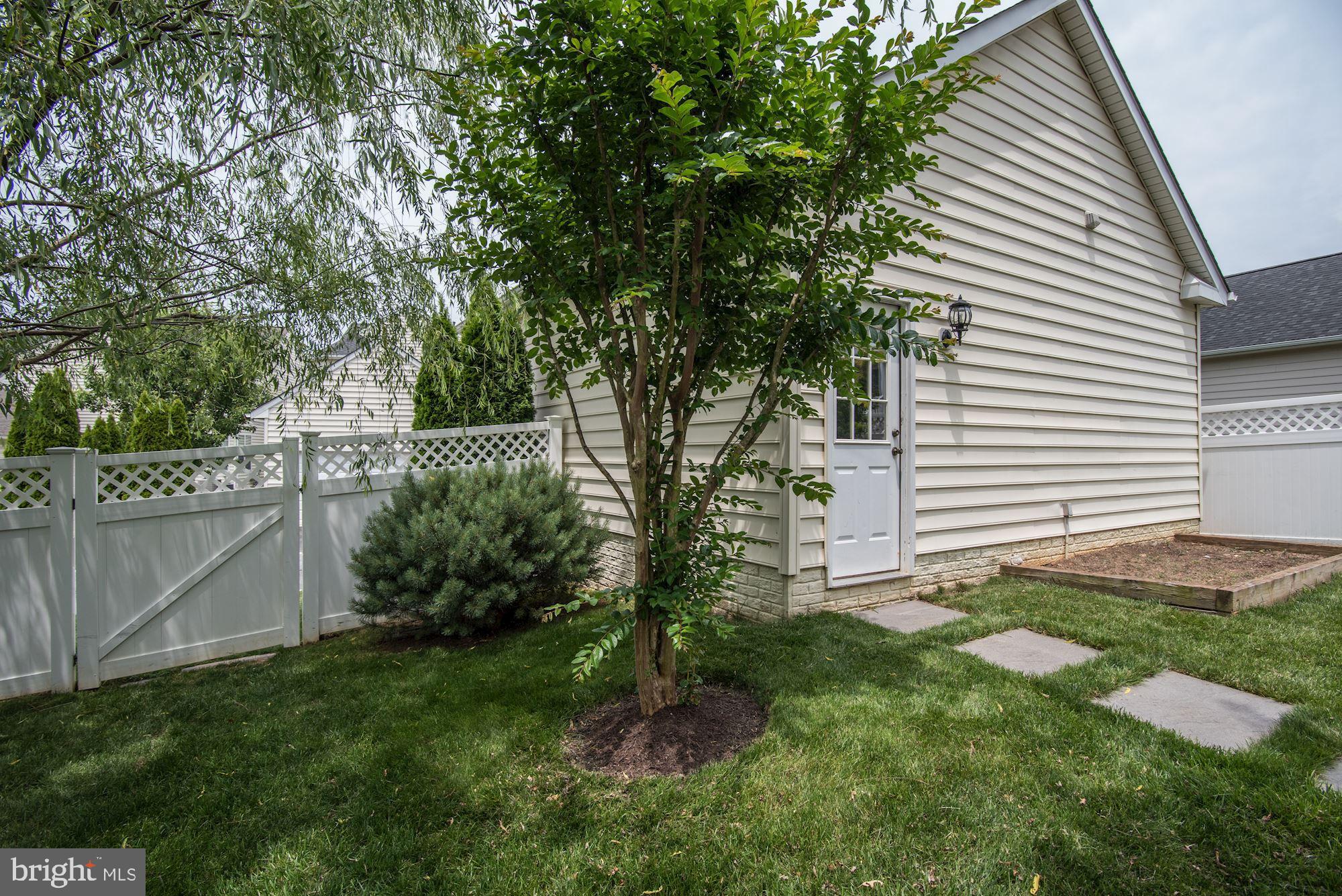 12005 Chestnut Glen Road Clarksburg, MD 20871 - Photo 54 of 56 Gallery Image 54