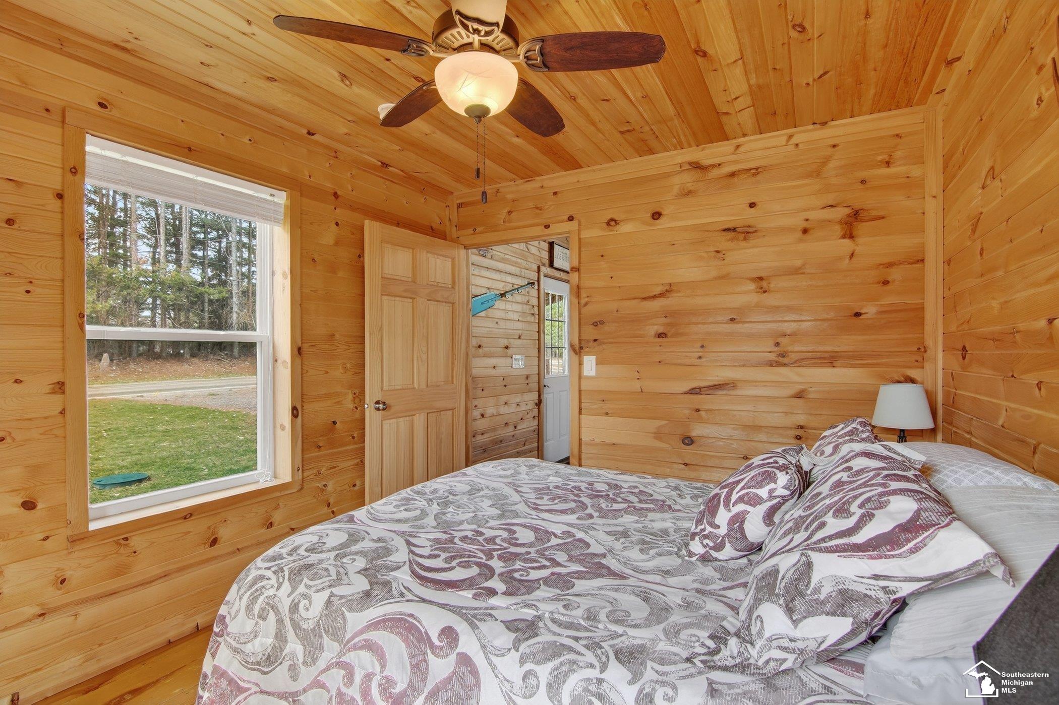 283 South Fremont Road Coldwater, MI 49036 - Photo 15 of 39