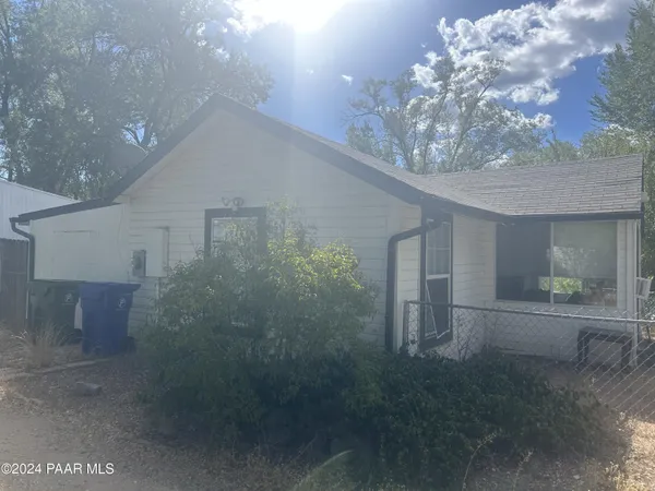 $319,000 | 815 Dameron Drive, Prescott, AZ 86301