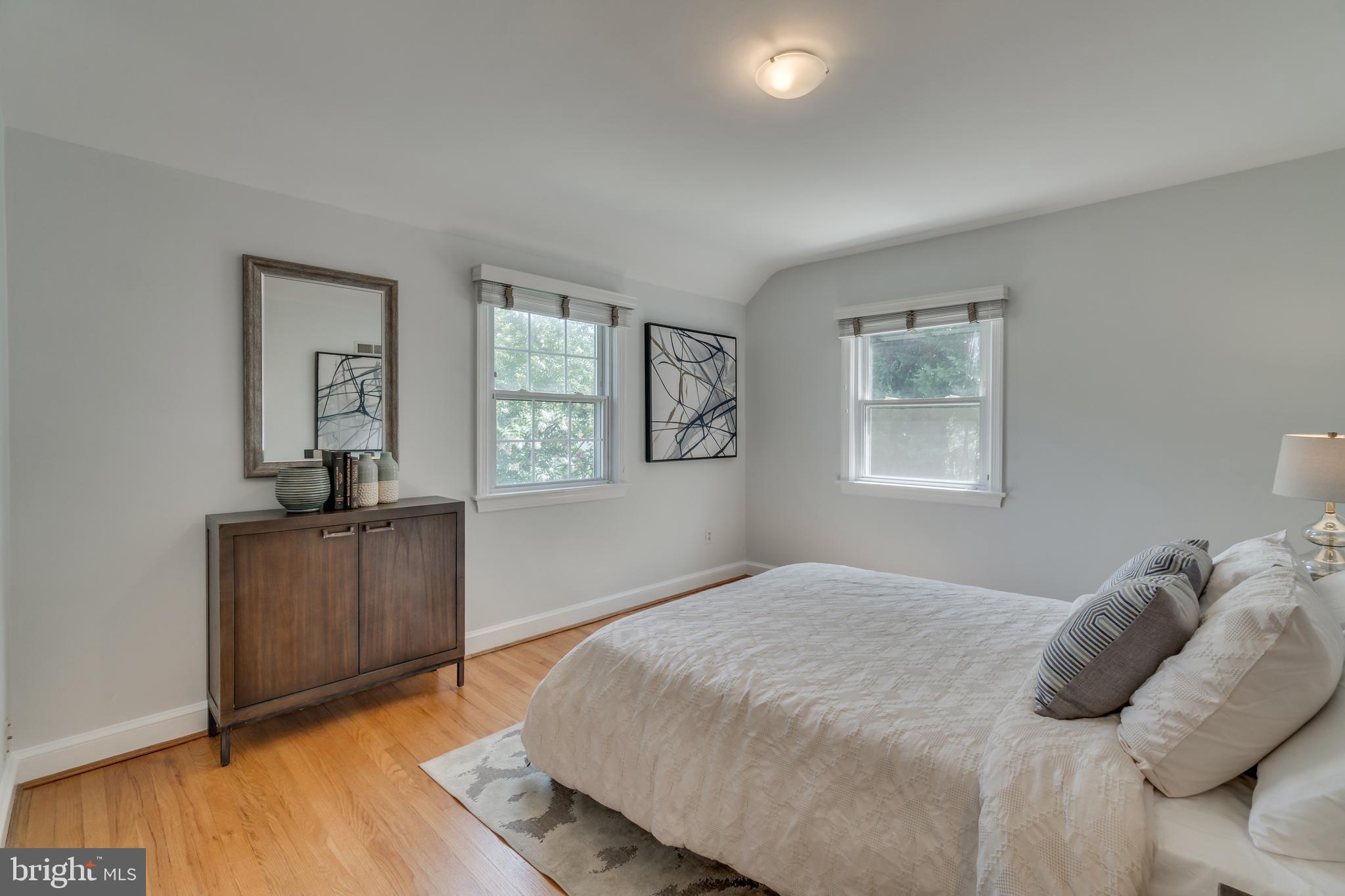 9618 Sutherland Road Silver Spring, MD 20901 - Photo 28 of 52 Plenty of natural light in medium BR1