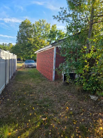 $160,000 | 28 Dr Mann Road, Skowhegan, ME 04976