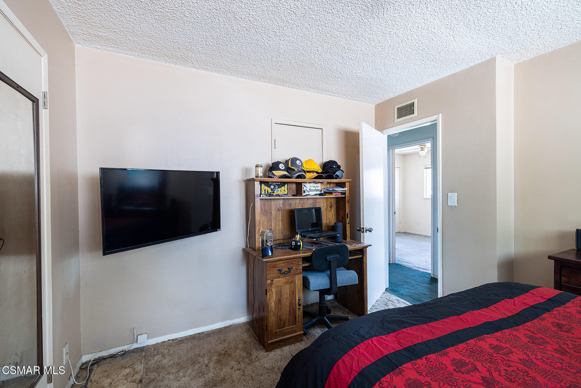 1620 Spence Street Simi Valley, CA 93065 - Photo 17 of 28 Spence15