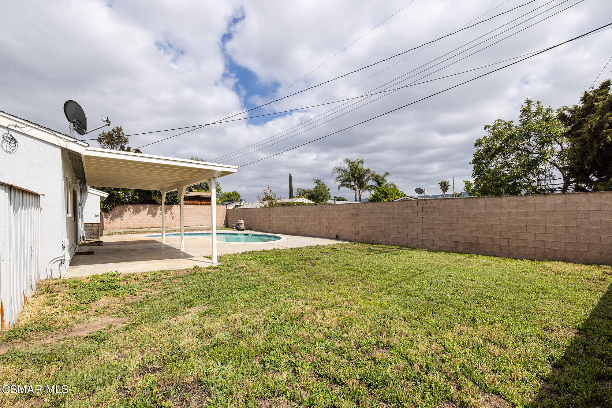 1620 Spence Street Simi Valley, CA 93065 - Photo 26 of 28 Spence24