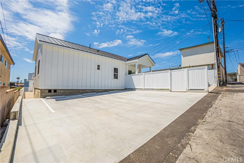 228 Arena Street El Segundo, CA 90245 - Photo 19 of 19