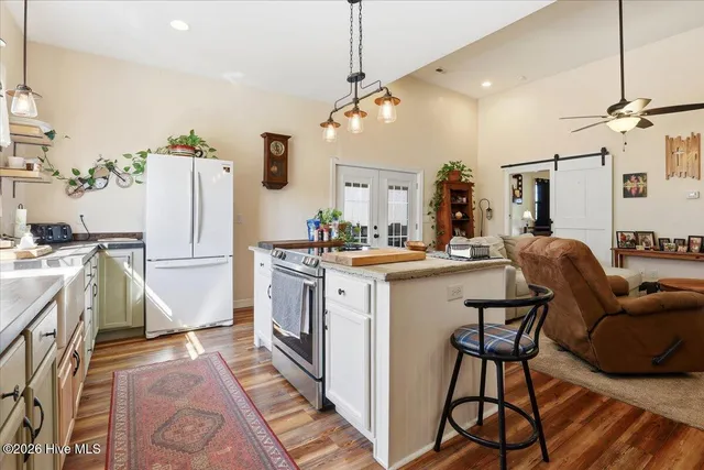 $350,000 | 657 Washboard Avenue, Mount Olive, NC 28365