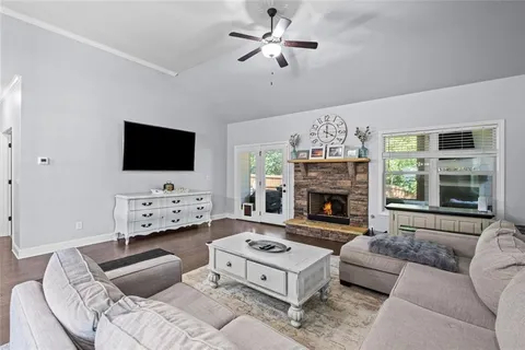 $525,000 | Undisclosed Address, Cumming, GA 30028