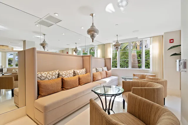 $3,945,000 | 155 South Ocean Avenue, Unit 502, Palm Beach Shores, FL 33404