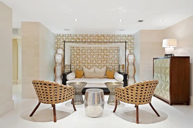 $3,945,000 | 155 South Ocean Avenue, Unit 502, Palm Beach Shores, FL 33404